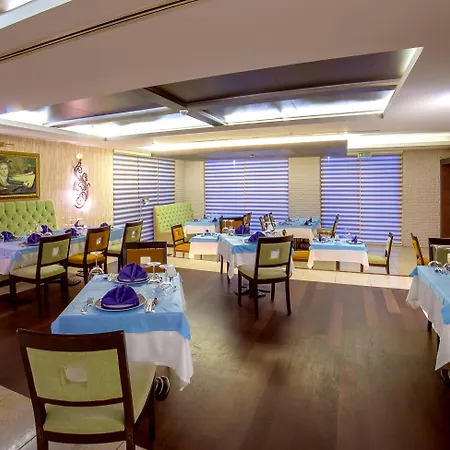 Porto & Hotel 5*