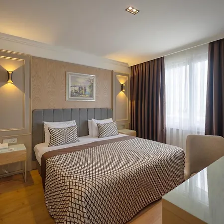 Porto & Hotel 5*