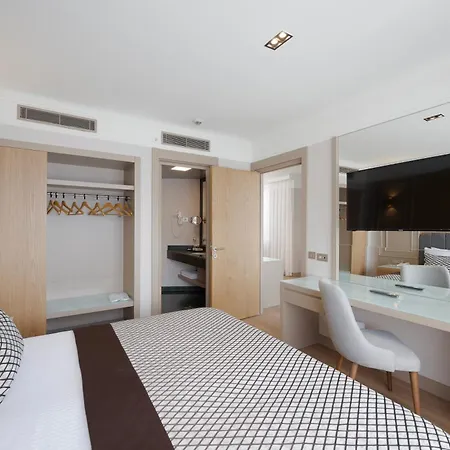 Porto & Hotel